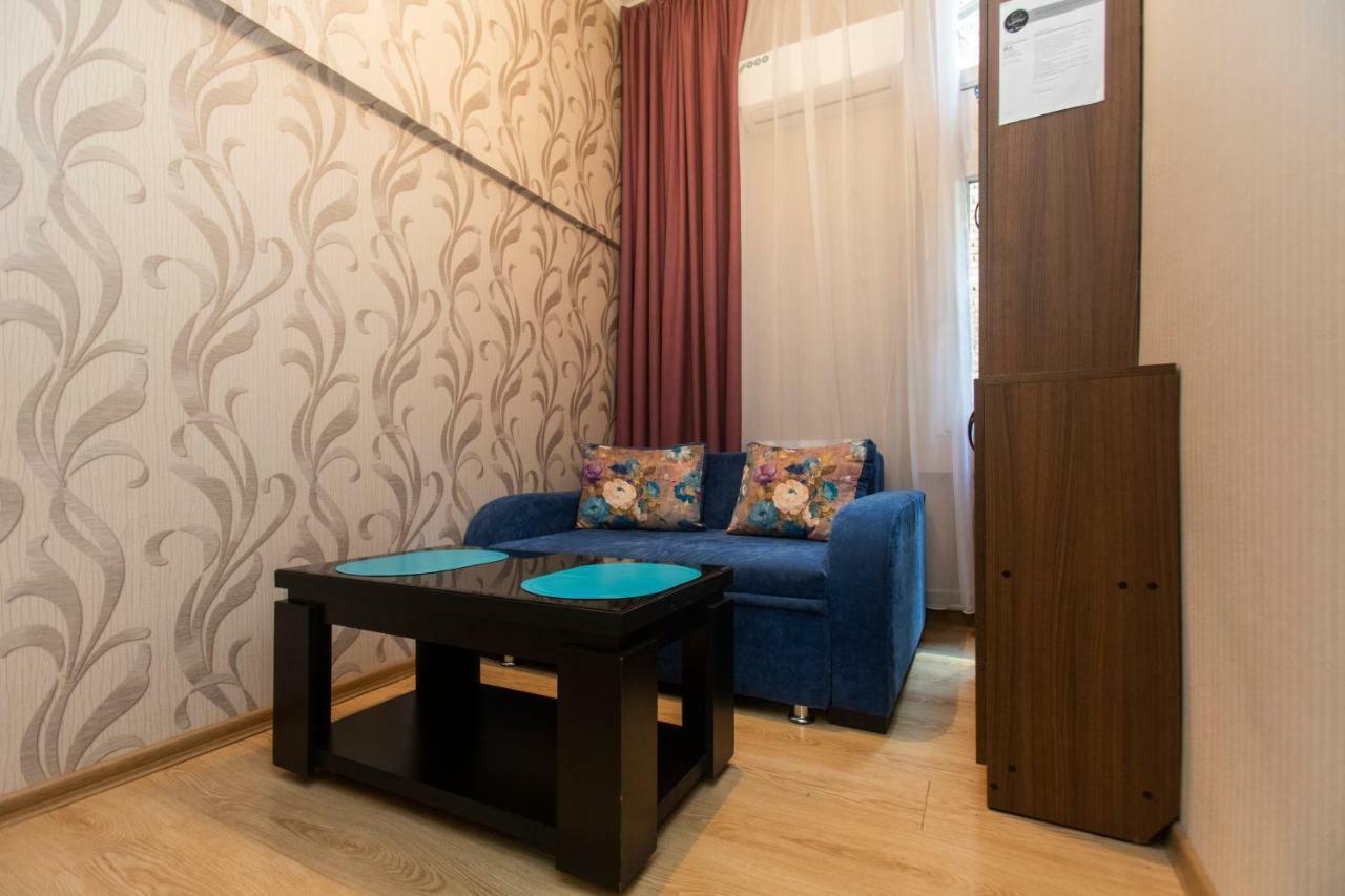 Minimalist Studio Walking Distance To City Centre Apartment Tbilisi Bagian luar foto