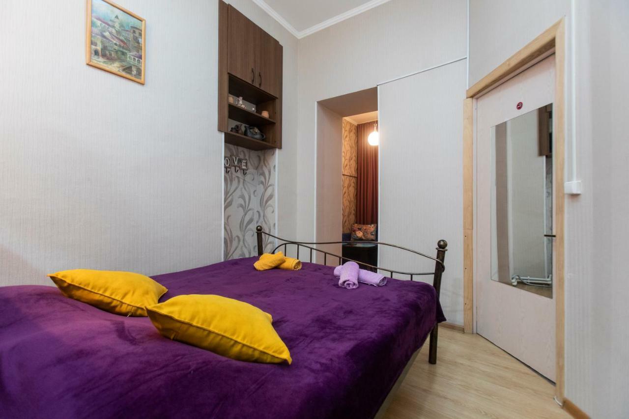 Minimalist Studio Walking Distance To City Centre Apartment Tbilisi Bagian luar foto